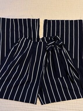 Navy & White Vertical-Stripe Wide-Leg Pants with Tie Waist